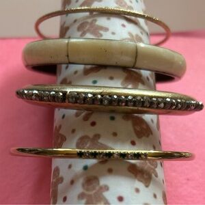 Gold and Ivory Women's Bangle Bracelet Set - Elegant Multi-Bangle Stack